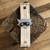 Monster cuff