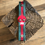 Monster cuff